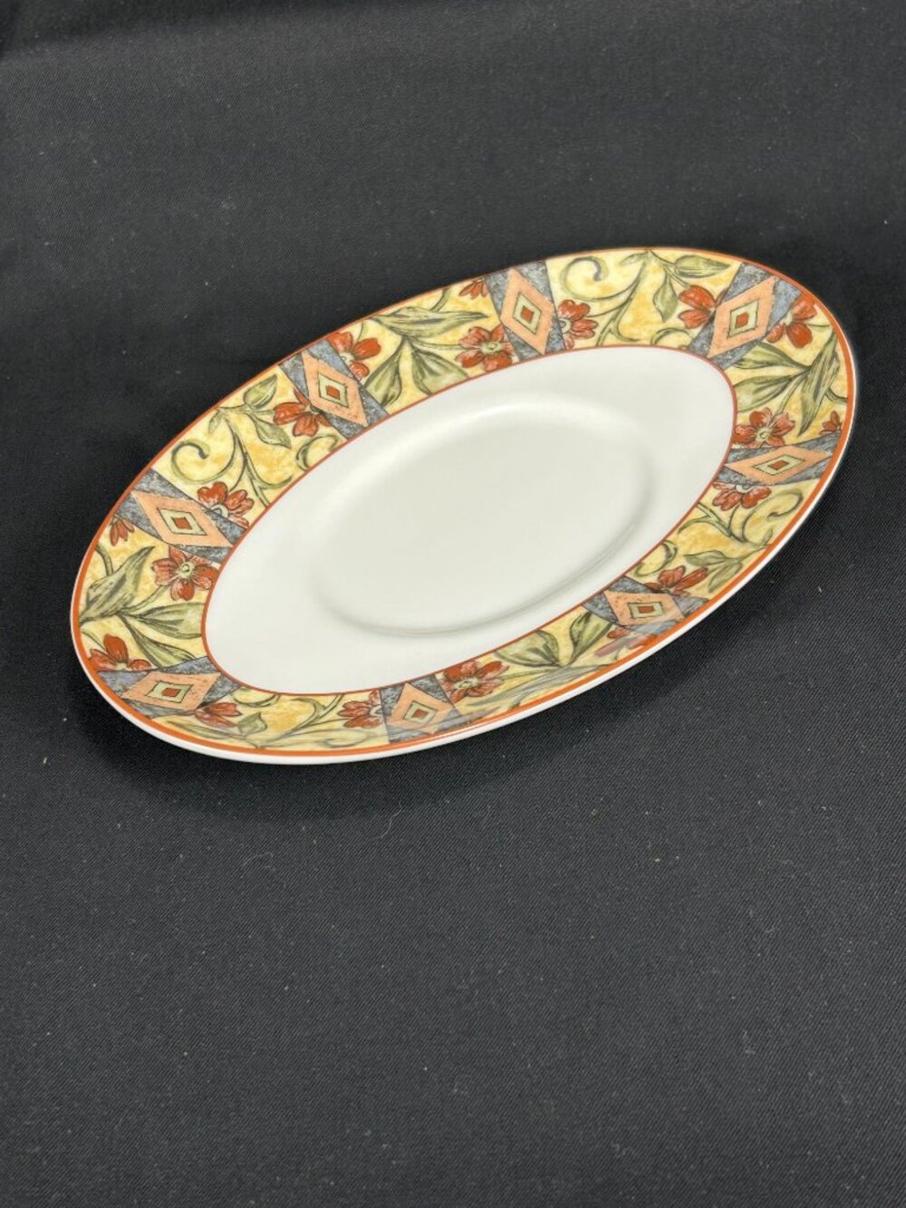 Under plate for gravy boat. Royal Doulton TC1217 CINNABAR